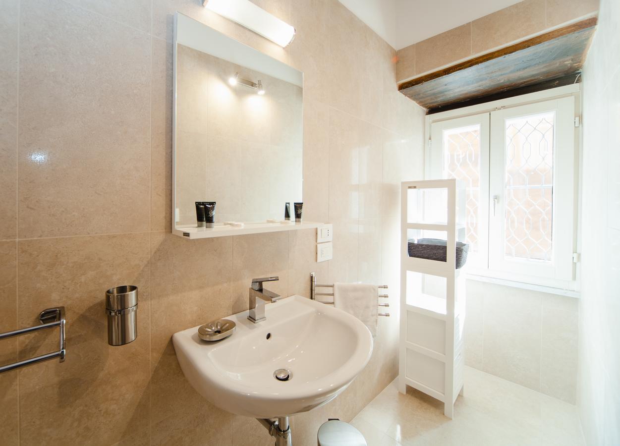 Palazzo Marigliano - Rooms & Suites Nápoly Kültér fotó